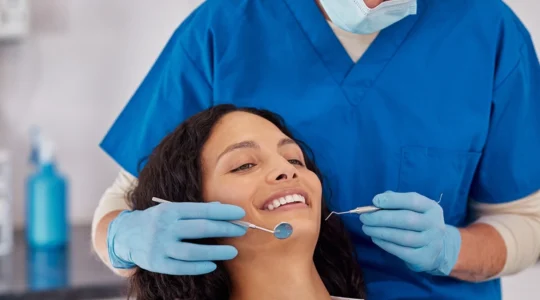 all-on-4-en-france-prix-remboursements-et-alternatives-pour-un-sourire-neuf